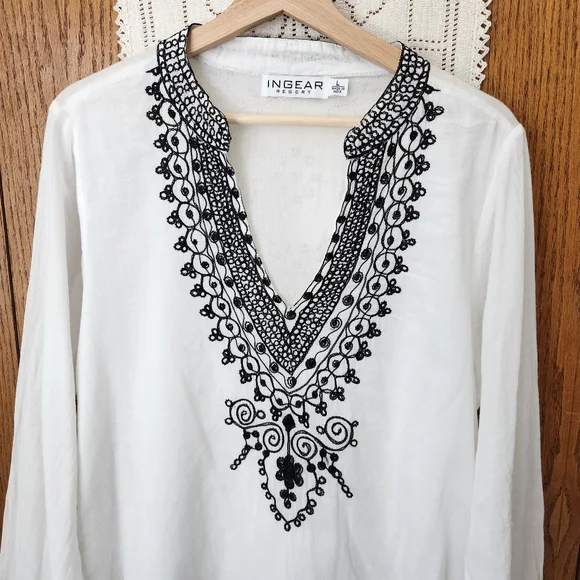 Ingear Resort White and Black Embroidered Top - Picture 2 of 13